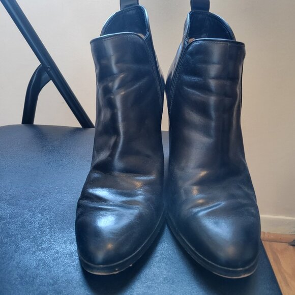 Black leather Michael Kors Heel ankle shoes - Picture 3 of 8